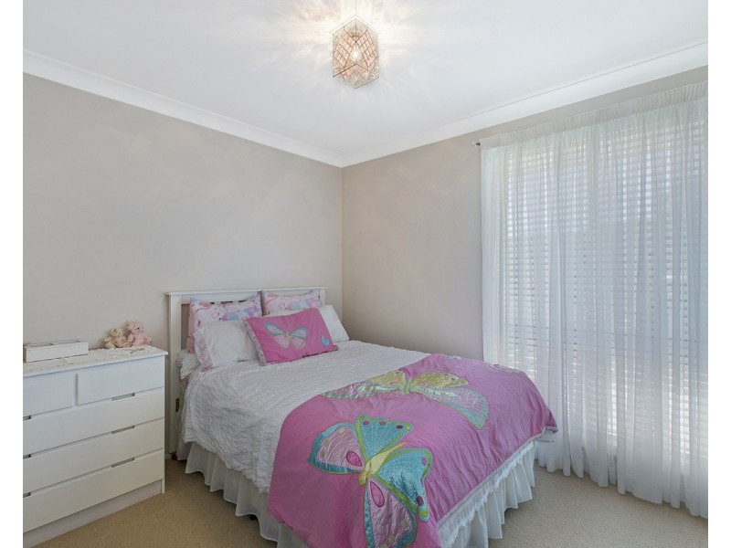 7 Walker Road, Wyoming NSW 2250