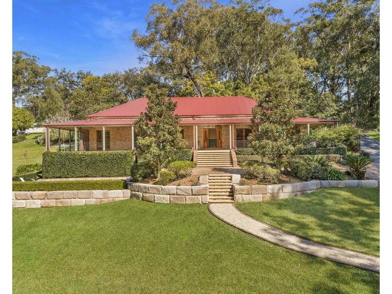 6 Portsmouth Road, Erina NSW 2250