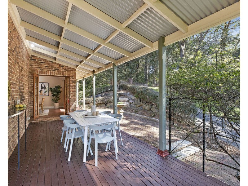 6 Portsmouth Road, Erina NSW 2250