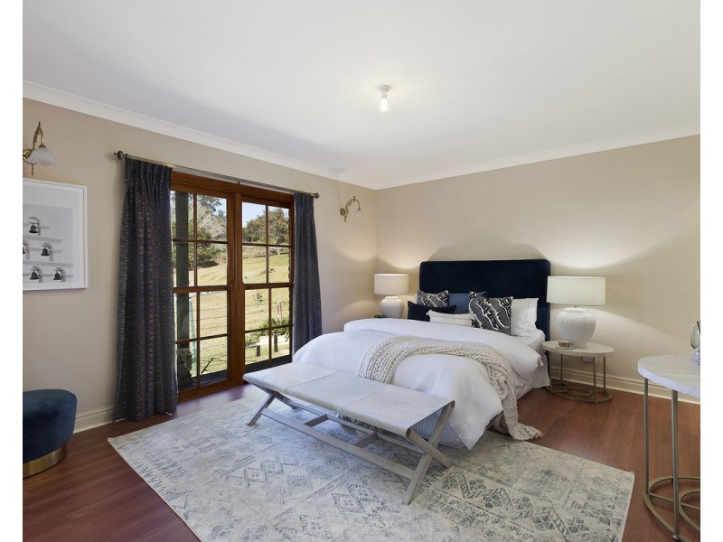 6 Portsmouth Road, Erina NSW 2250