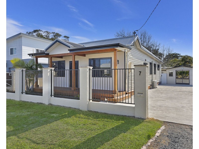 7 Watson Avenue, Tumbi Umbi NSW 2261