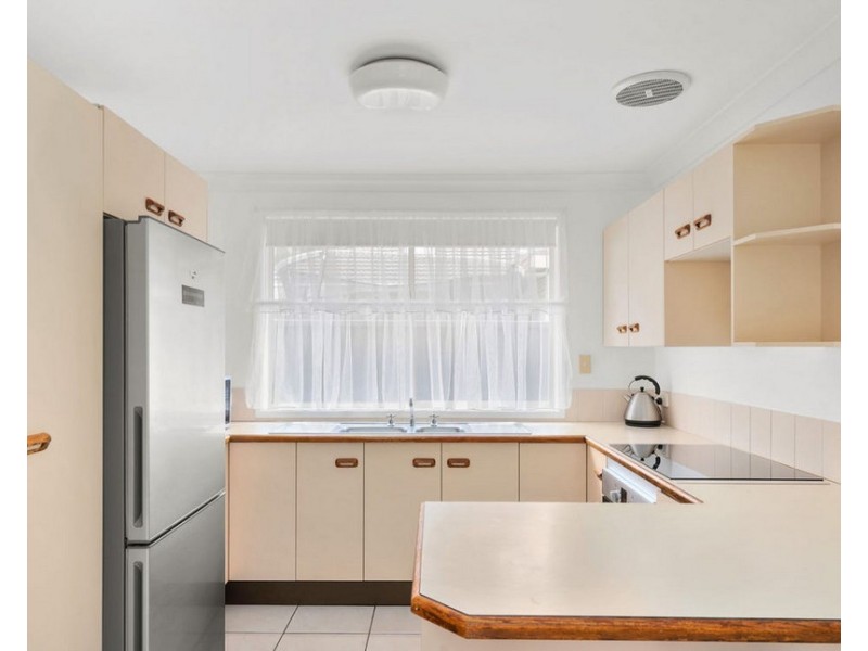 1/176 The Round Drive, Avoca Beach NSW 2251