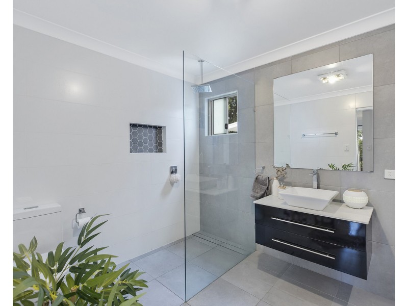 763 The Entrance Road, Wamberal NSW 2260