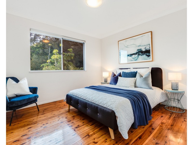 5 Lana Avenue, Wyoming NSW 2250