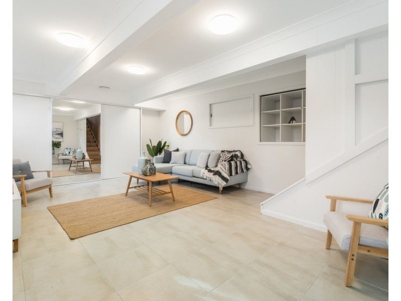 5 Lana Avenue, Wyoming NSW 2250