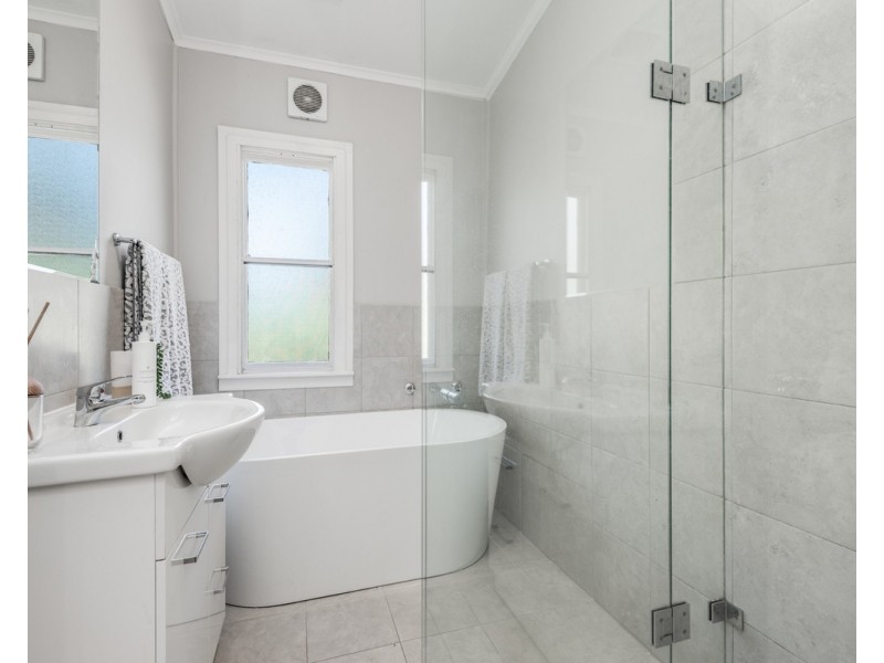 87 Springfield Road, Springfield NSW 2250