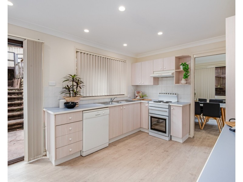 1 Narani Avenue, Niagara Park NSW 2250
