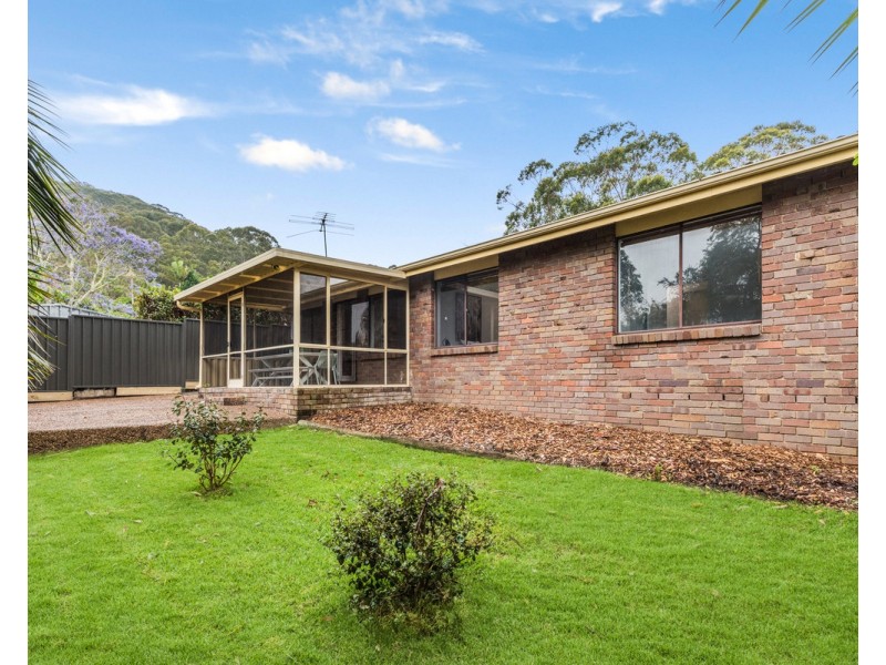 14 Georgia Avenue, Wyoming NSW 2250