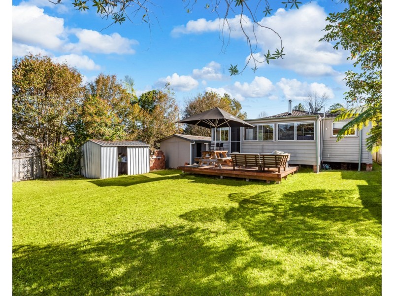 17 Spring Avenue, Springfield NSW 2250