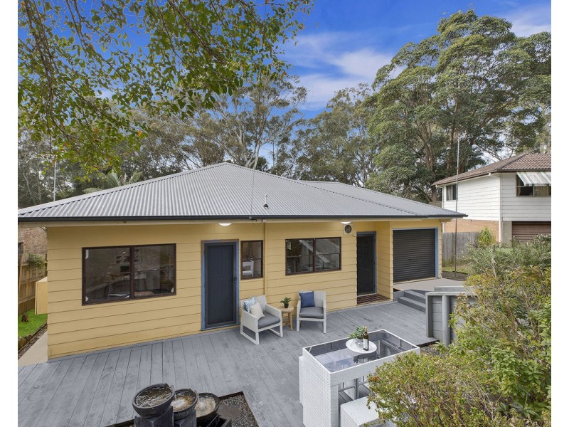 10 Lake Shore Drive, North Avoca NSW 2260