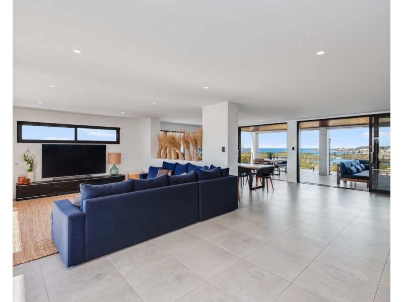 42 Dalpura Road, Wamberal NSW 2260