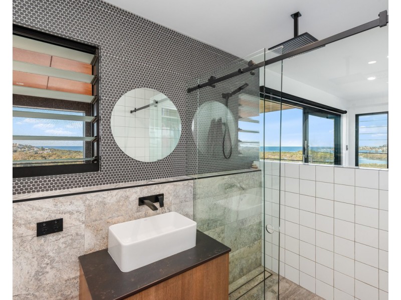 42 Dalpura Road, Wamberal NSW 2260