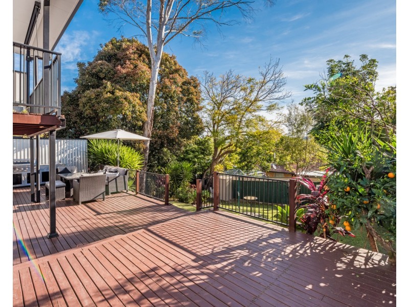 24 Orange Parade, Wyoming NSW 2250