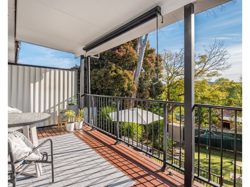 24 Orange Parade, Wyoming NSW 2250