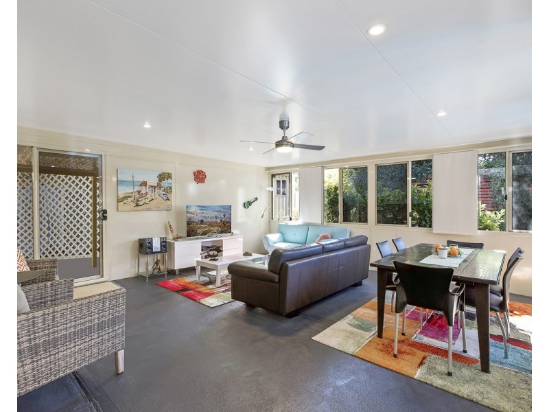 18 Roberta Street, Tumbi Umbi NSW 2261