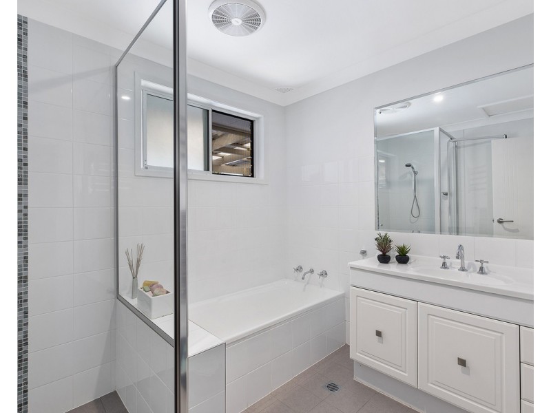 18 Roberta Street, Tumbi Umbi NSW 2261
