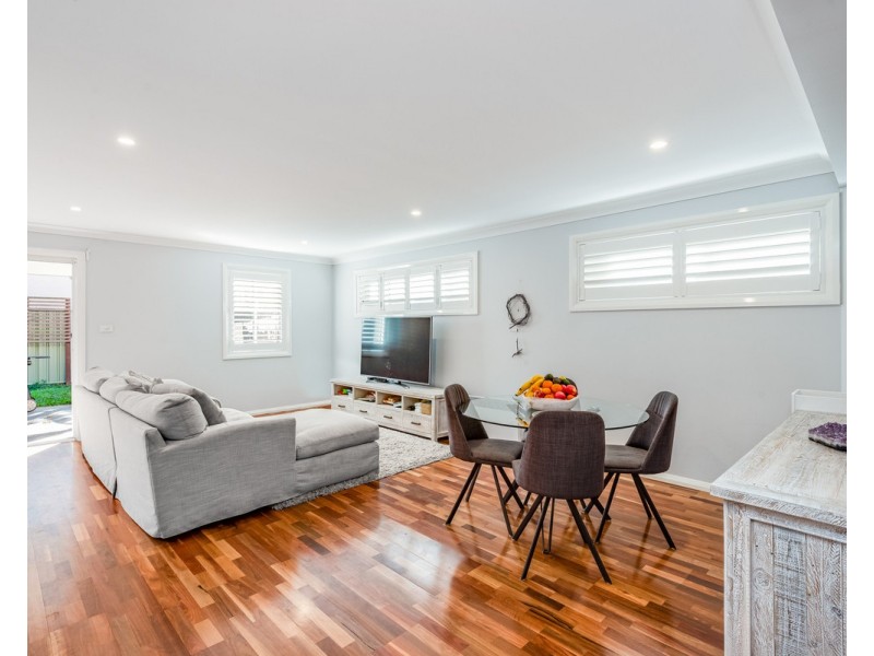 2/7 Bellbird Avenue, Terrigal NSW 2260