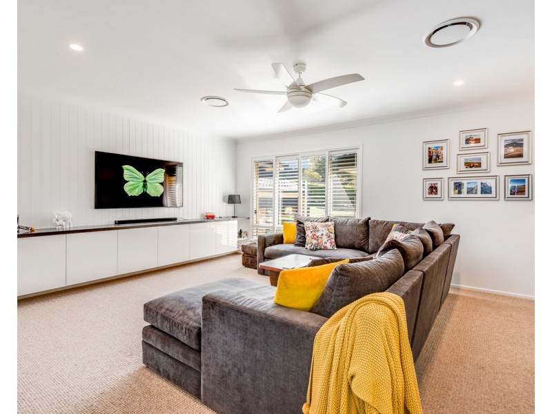 14 Robinia Parade, Springfield NSW 2250