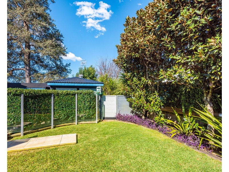 14 Robinia Parade, Springfield NSW 2250