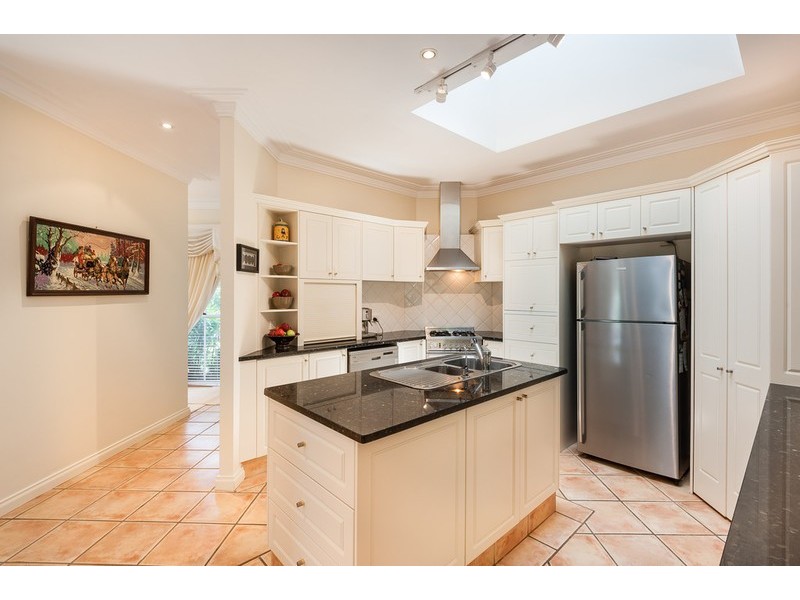 8 Windemere Drive, Terrigal NSW 2260