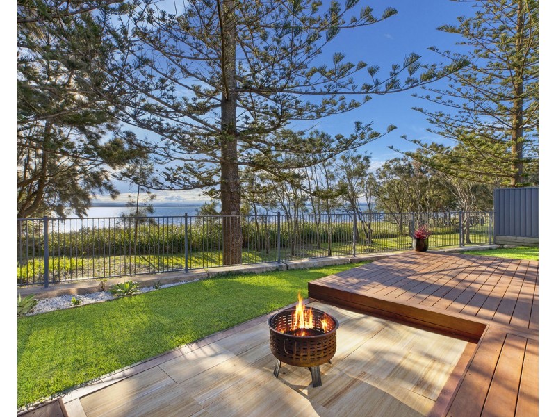 4 Yellawa Close, The Entrance North NSW 2261