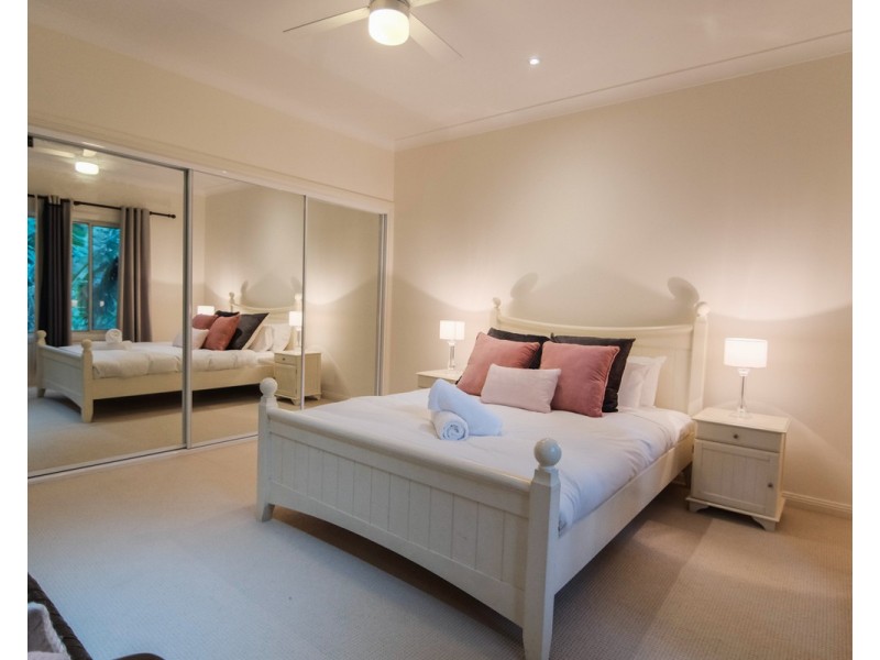 54 Meadow Road, Springfield NSW 2250