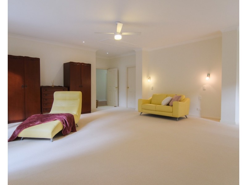 54 Meadow Road, Springfield NSW 2250