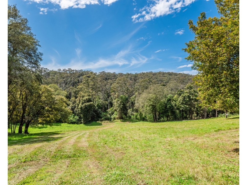 129 The Ridgeway, Lisarow NSW 2250