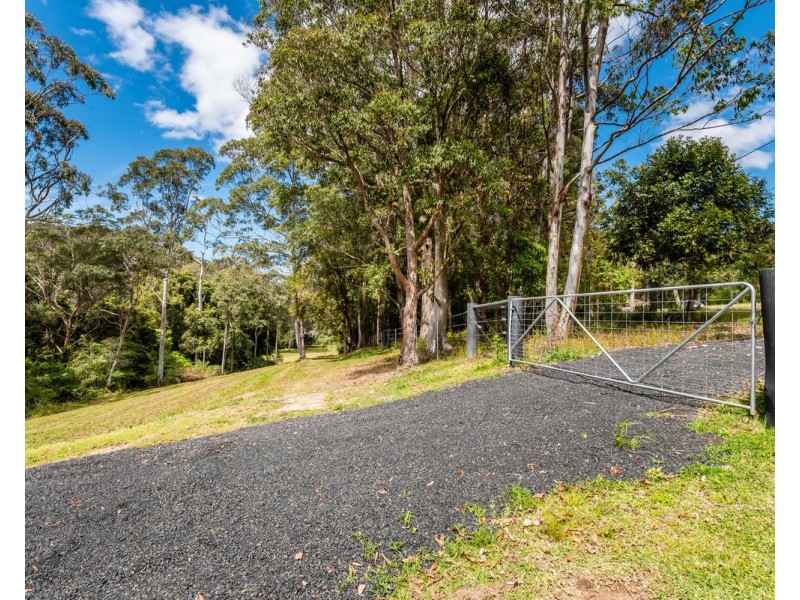 129 The Ridgeway, Lisarow NSW 2250