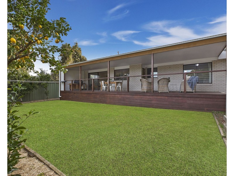 82 Hanlan Street South, Narara NSW 2250