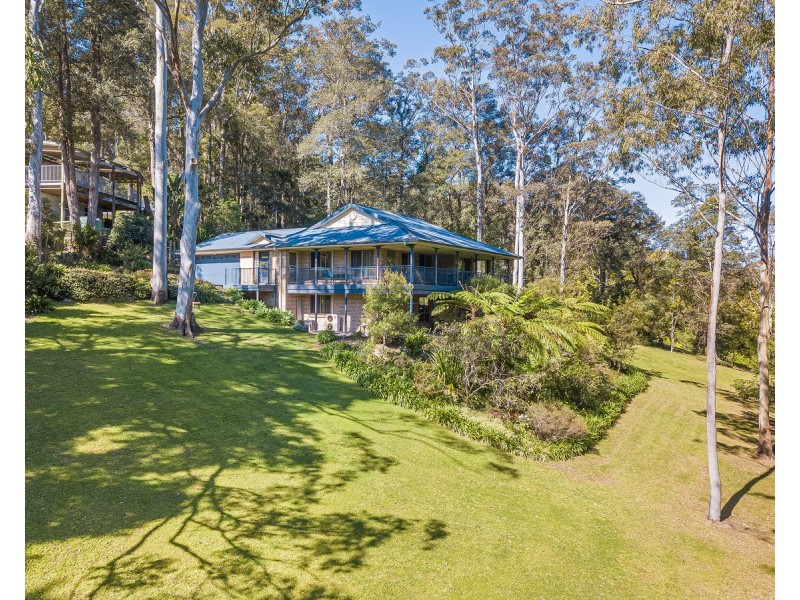 42 Pineridge Close, Lisarow NSW 2250
