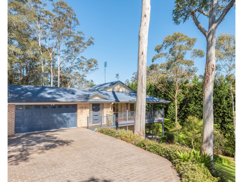 42 Pineridge Close, Lisarow NSW 2250