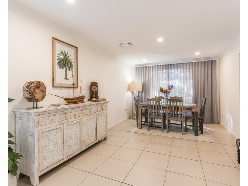 4 Muloora Road, Springfield NSW 2250