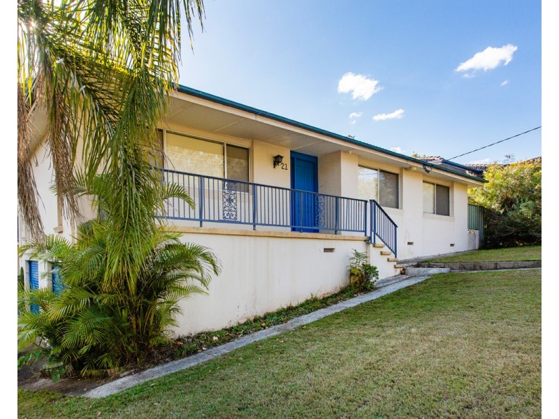 21 Malison Street, Wyoming NSW 2250