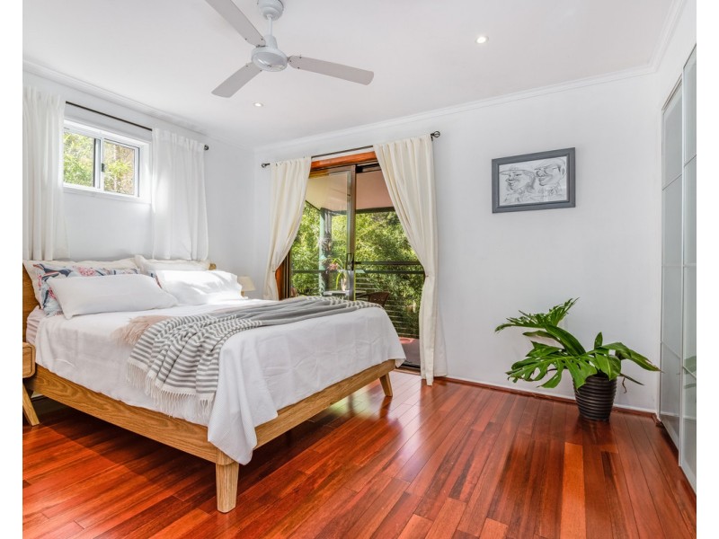 8 Nalkari Avenue, Wyoming NSW 2250