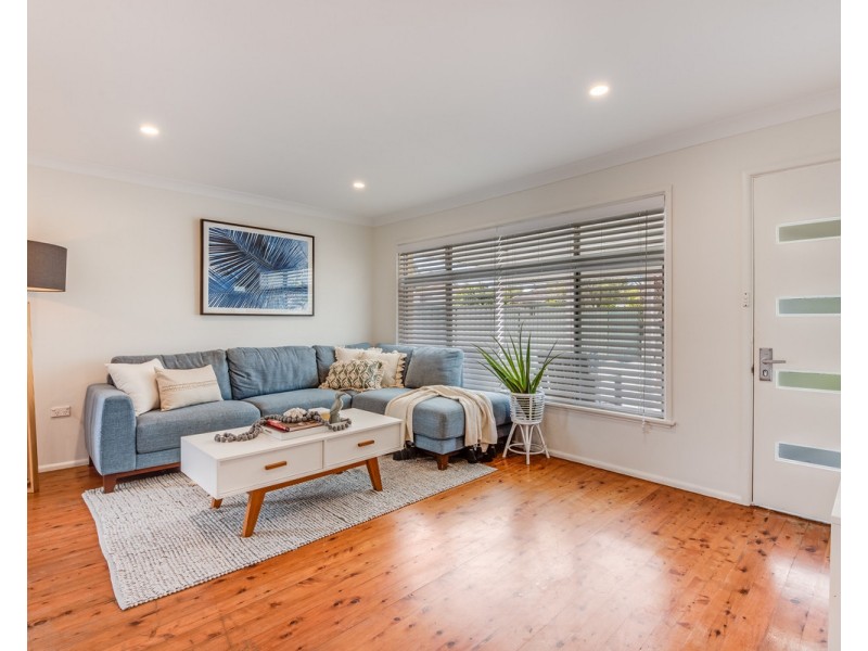 31 Glencoe Avenue, Wyoming NSW 2250