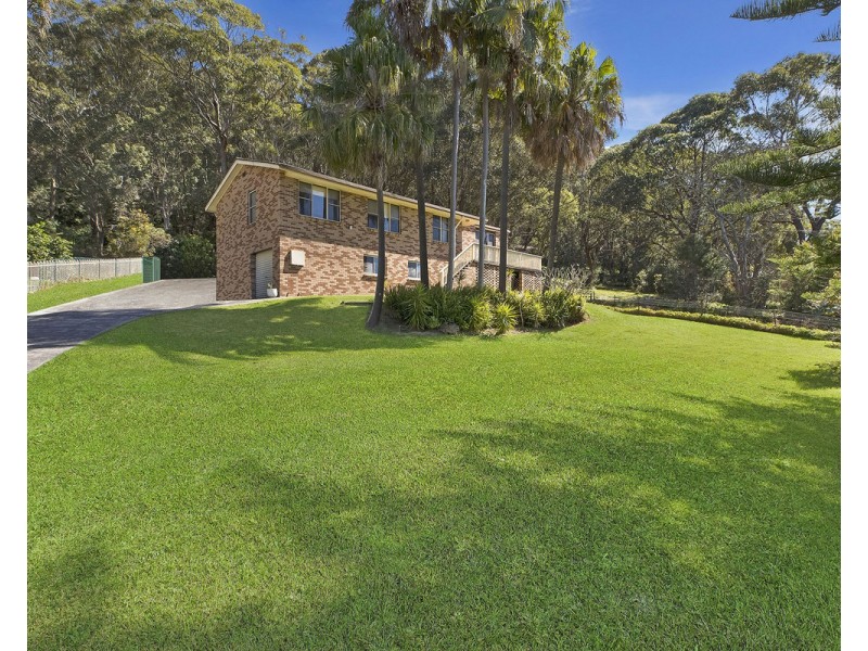 212 Empire Bay Drive, Empire Bay NSW 2257