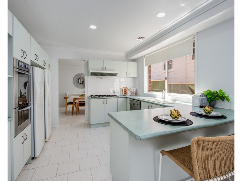 48 Digby Road, Springfield NSW 2250