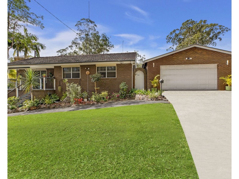 42 Manns Road, Narara NSW 2250