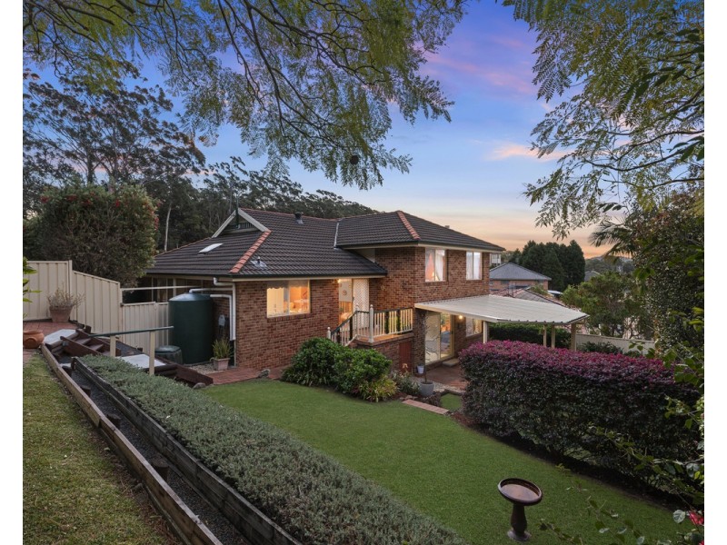 1 Bembooka Road, Green Point NSW 2251