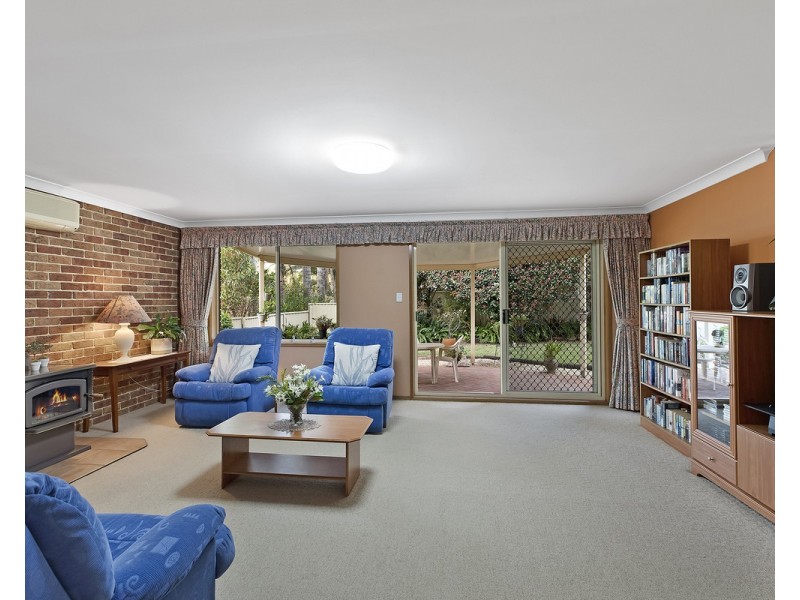 1 Bembooka Road, Green Point NSW 2251