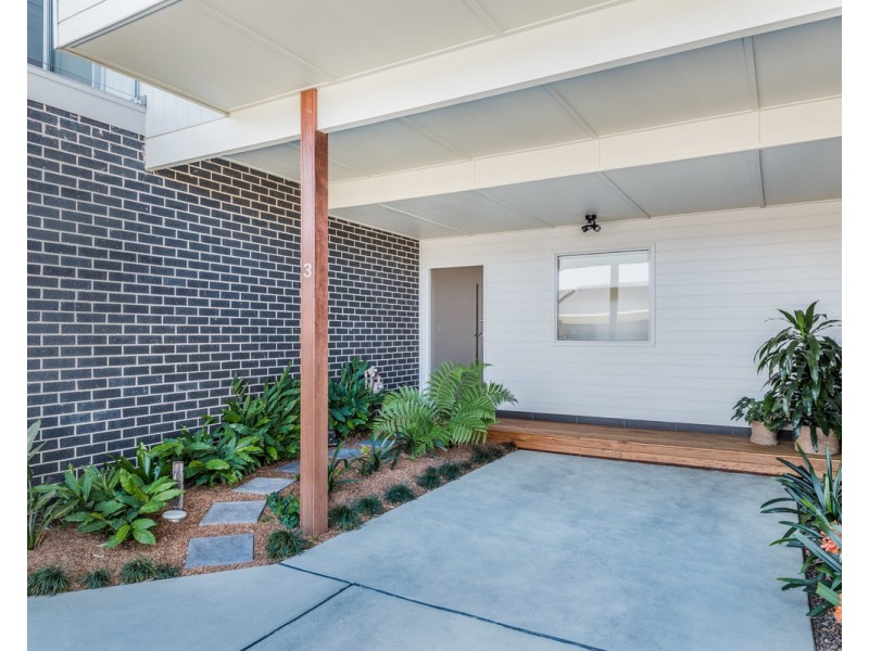 3/11 White Street, East Gosford NSW 2250