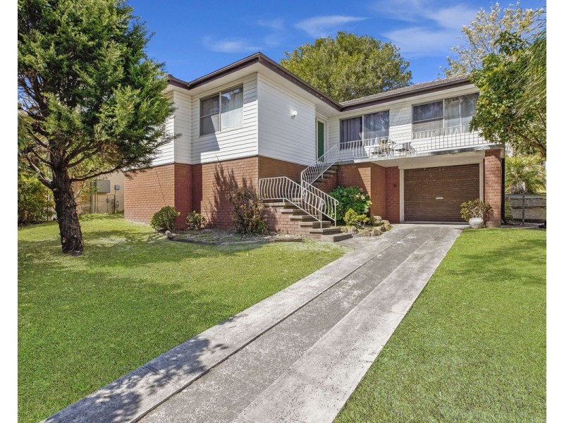 23 Sycamore Avenue, Bateau Bay NSW 2261