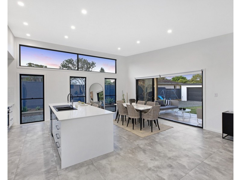 288 The Entrance Road, Erina NSW 2250