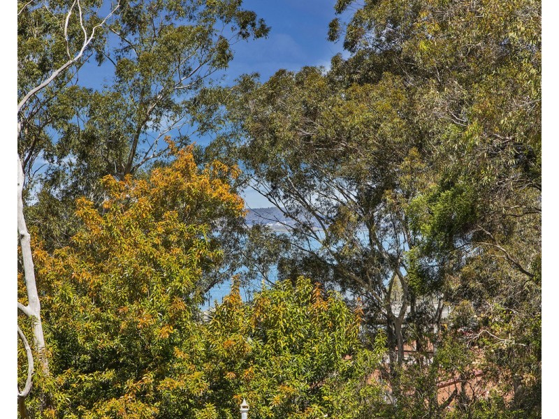 1/63 Donnison Street, West Gosford NSW 2250