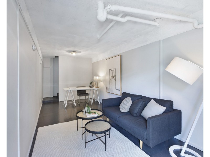 1/63 Donnison Street, West Gosford NSW 2250