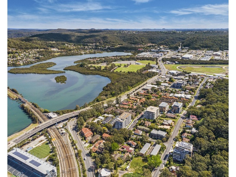 1/63 Donnison Street, West Gosford NSW 2250