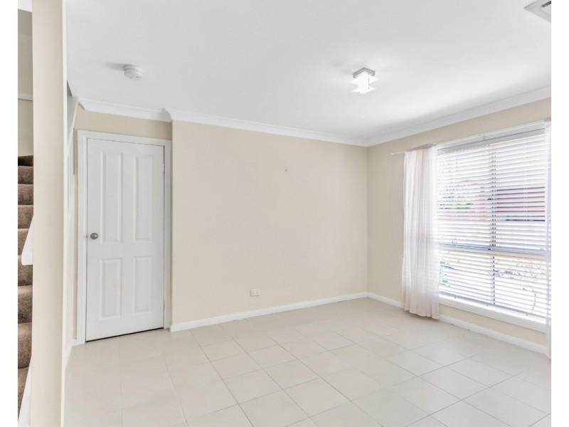 1/156 Albany Street, Point Frederick NSW 2250