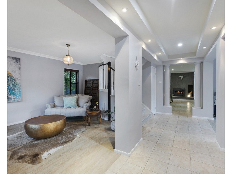 6 Robertson Court, Terrigal NSW 2260