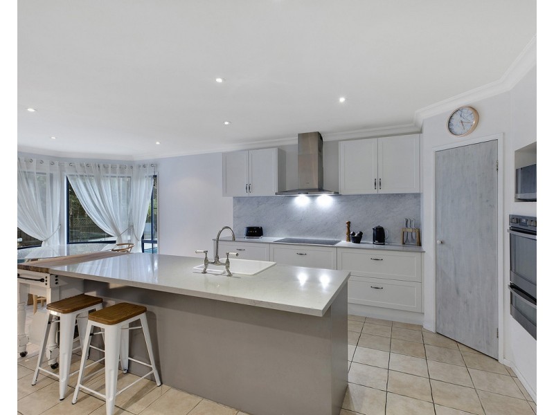 6 Robertson Court, Terrigal NSW 2260